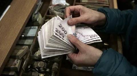 Mevduat faizlerinde son durum: 1 milyon TL'nin aylık getirisi ne kadar oldu? 15